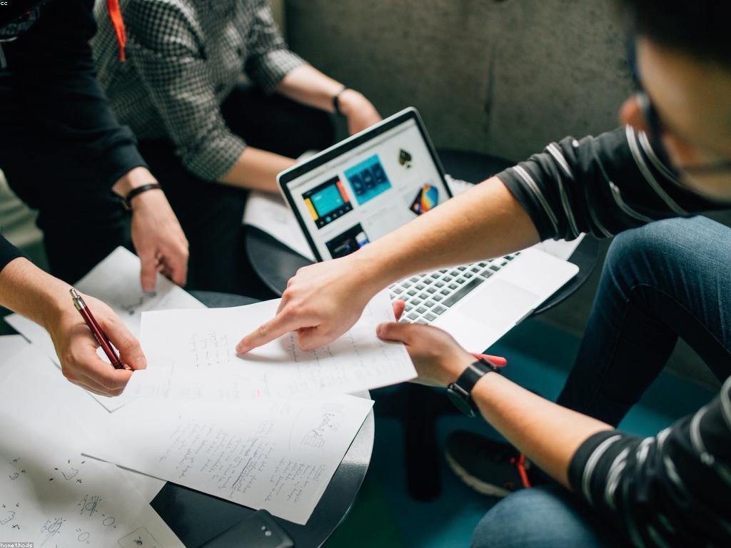 ការយល់ដឹងអំពីព្រឹត្តិការណ៍ និងការផ្តល់ជូនថ្មីៗ